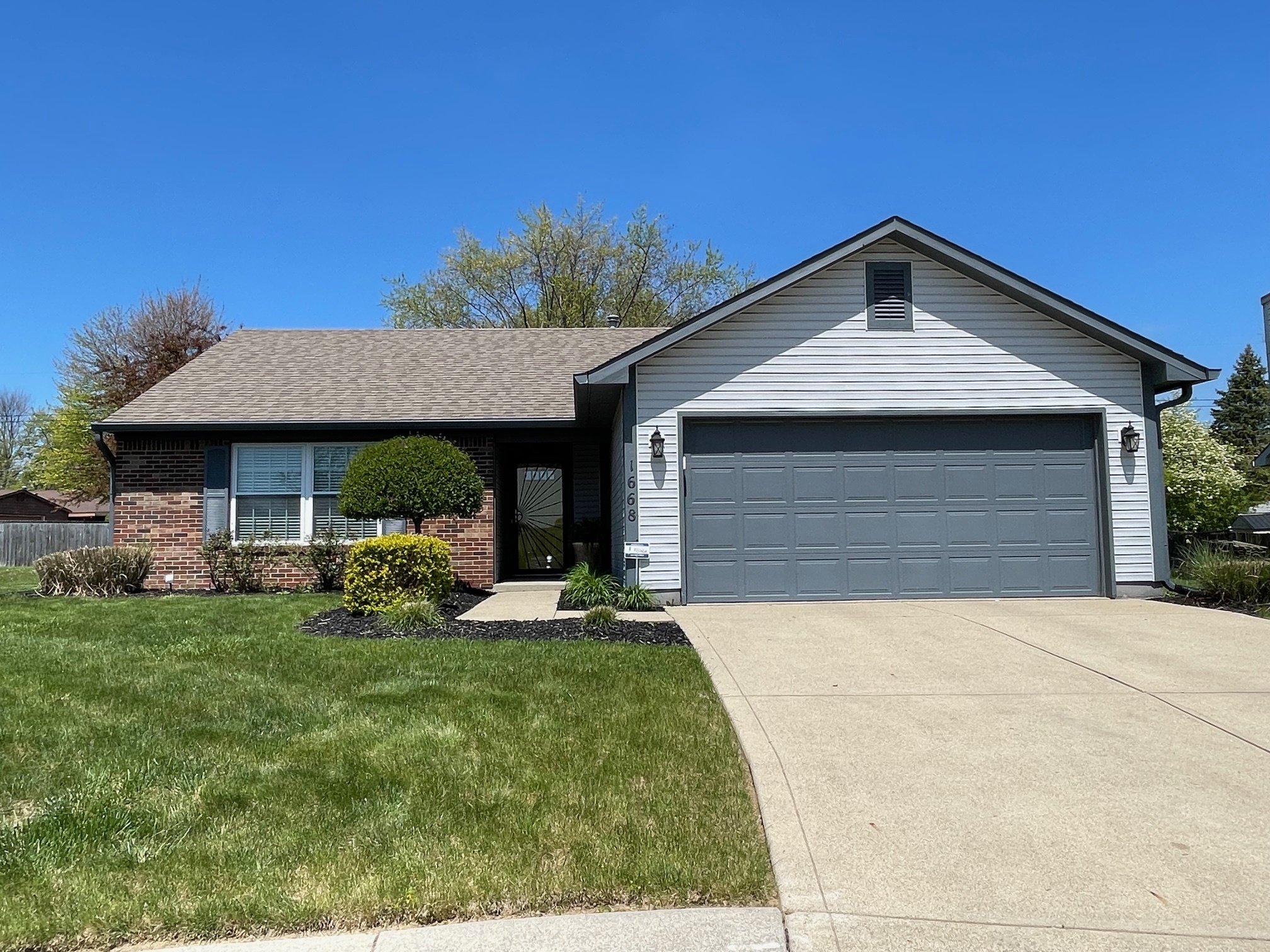 1668 Park Hill Drive Indianapolis IN 46229