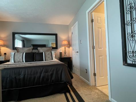 1668 Park Hill Drive Indianapolis IN 46229