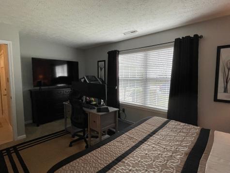 1668 Park Hill Drive Indianapolis IN 46229
