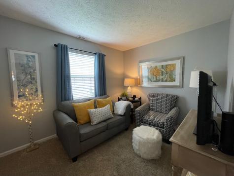 1668 Park Hill Drive Indianapolis IN 46229