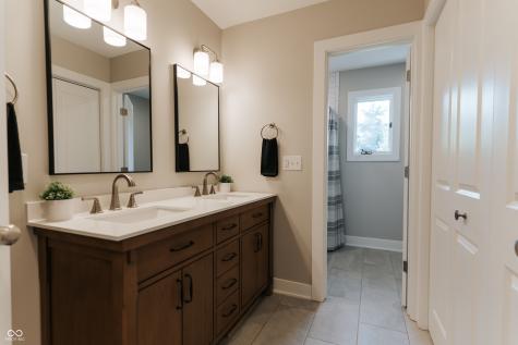 14407 Bryn Mawr Drive Fishers IN 46038