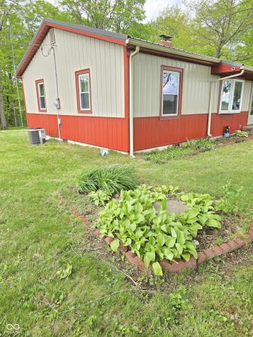 27049 Sanes Creek Road Rushville IN 46173