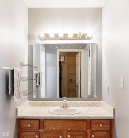 8140 Burnett Boulevard Avon IN 46123