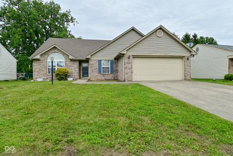 4528 Hunt Master Court Indianapolis IN 46268