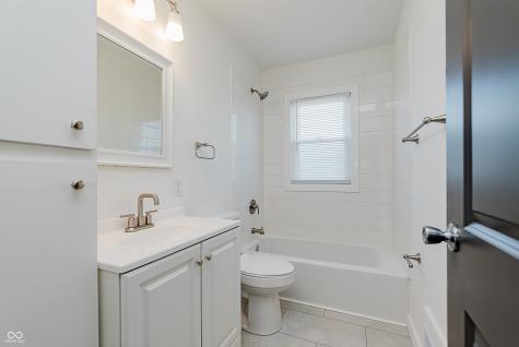 959 N Bosart Avenue Indianapolis IN 46201