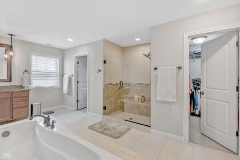 3240 Wildlife Trail Zionsville IN 46077