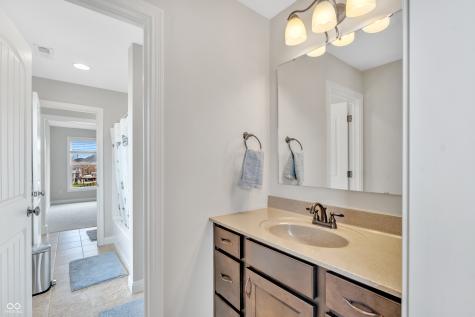 3240 Wildlife Trail Zionsville IN 46077