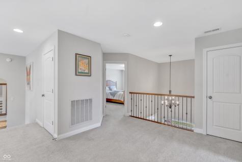 3240 Wildlife Trail Zionsville IN 46077