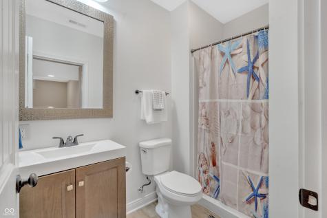 3240 Wildlife Trail Zionsville IN 46077