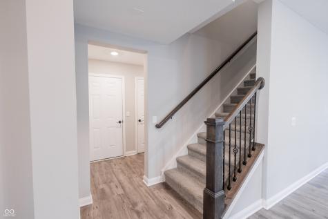 8910 Howlett Lane Indianapolis IN 46259