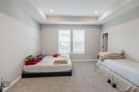 8910 Howlett Lane Indianapolis IN 46259