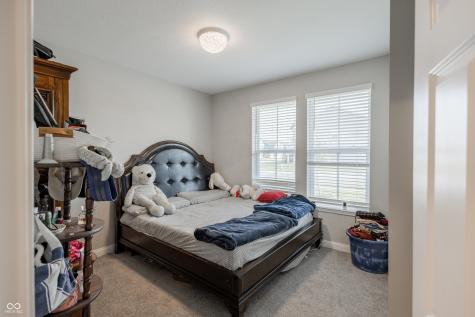 8910 Howlett Lane Indianapolis IN 46259