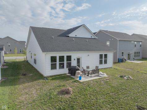 8910 Howlett Lane Indianapolis IN 46259