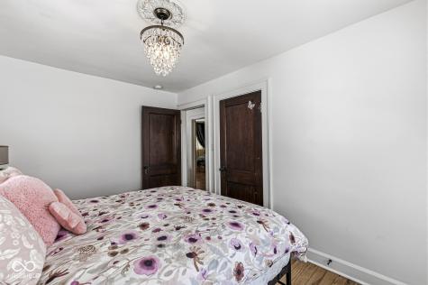 5409 Carrollton Avenue Indianapolis IN 46220