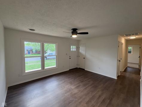 1732 Prairie Drive Columbus IN 47203