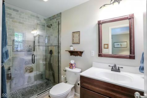 1675 E 81st Street Indianapolis IN 46240