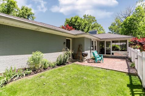 1675 E 81st Street Indianapolis IN 46240