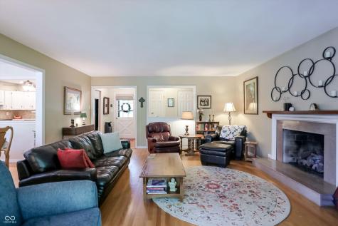 1675 E 81st Street Indianapolis IN 46240
