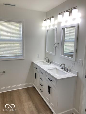 109 Walker Street Shelbyville IN 46176