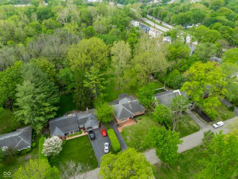 717 E 70th Place Indianapolis IN 46220