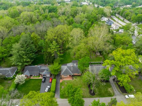 717 E 70th Place Indianapolis IN 46220