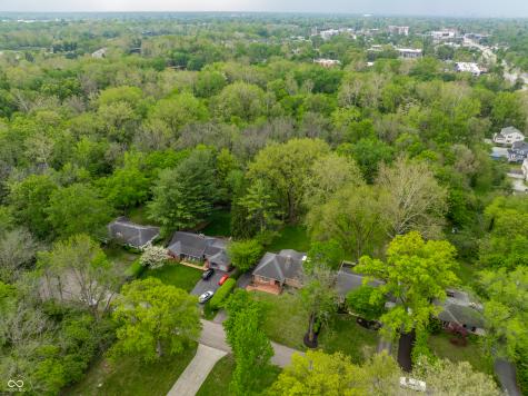 717 E 70th Place Indianapolis IN 46220