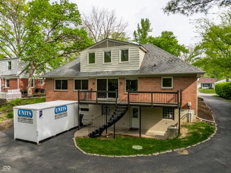 717 E 70th Place Indianapolis IN 46220