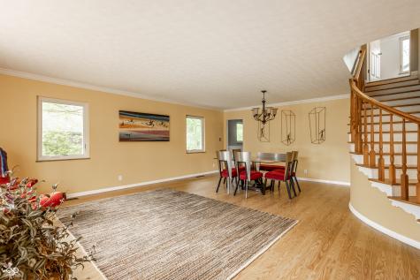 717 E 70th Place Indianapolis IN 46220