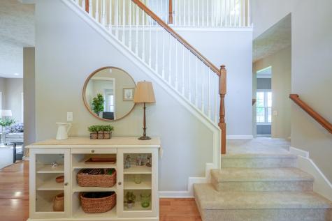 8823 Pin Oak Drive Zionsville IN 46077