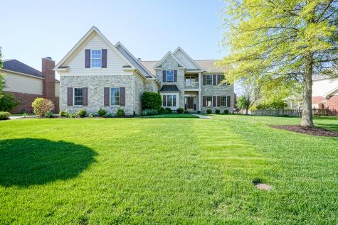 8823 Pin Oak Drive Zionsville IN 46077