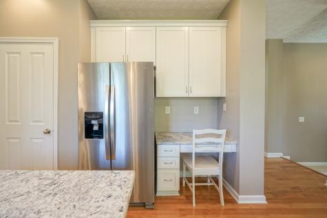 8823 Pin Oak Drive Zionsville IN 46077