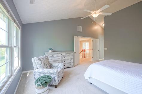 8823 Pin Oak Drive Zionsville IN 46077