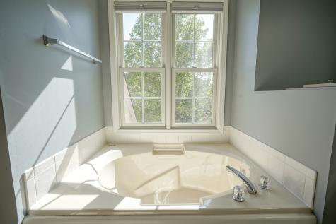 8823 Pin Oak Drive Zionsville IN 46077