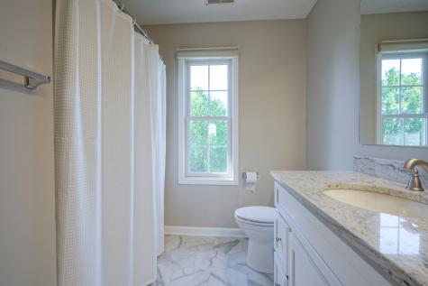 8823 Pin Oak Drive Zionsville IN 46077