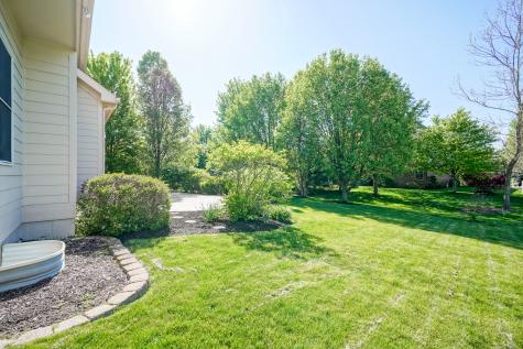 8823 Pin Oak Drive Zionsville IN 46077