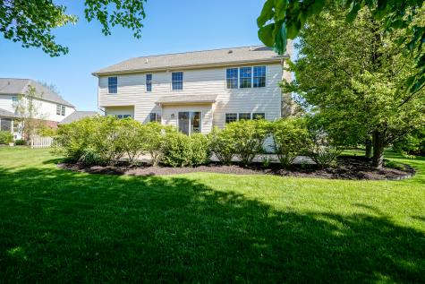 8823 Pin Oak Drive Zionsville IN 46077