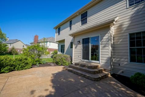 8823 Pin Oak Drive Zionsville IN 46077