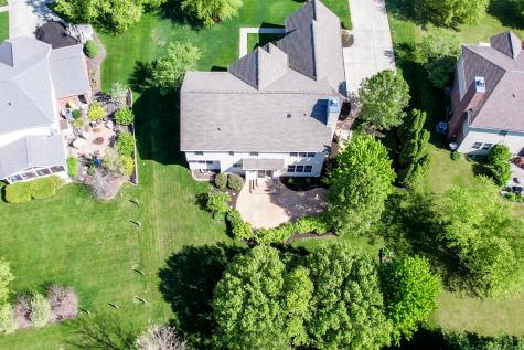 8823 Pin Oak Drive Zionsville IN 46077