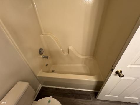 11329 Bremerton Circle Indianapolis IN 46229