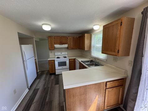 11329 Bremerton Circle Indianapolis IN 46229
