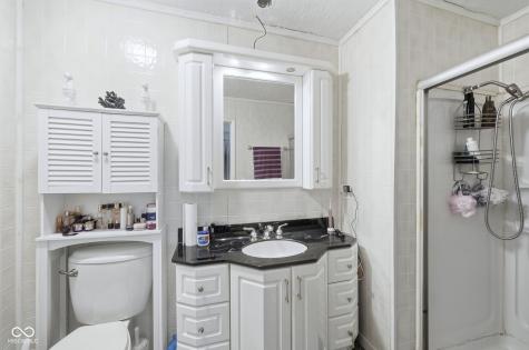 210 Rockberry Drive Carmel IN 46032