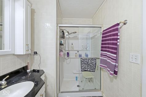 210 Rockberry Drive Carmel IN 46032