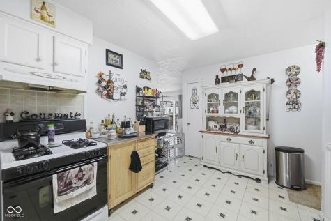 210 Rockberry Drive Carmel IN 46032