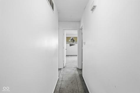 210 Rockberry Drive Carmel IN 46032