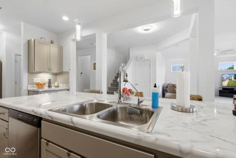 1417 Boots Trail Greenfield IN 46140