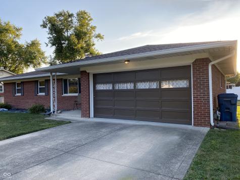 1438 N Roseway Drive N Indianapolis IN 46219