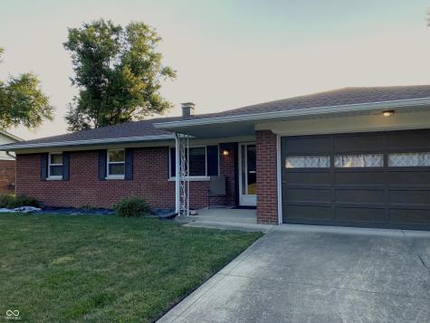 1438 N Roseway Drive N Indianapolis IN 46219
