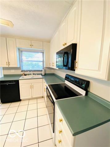 4434 Foltz Street Indianapolis IN 46221