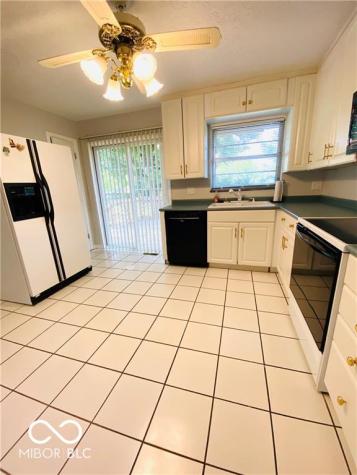 4434 Foltz Street Indianapolis IN 46221