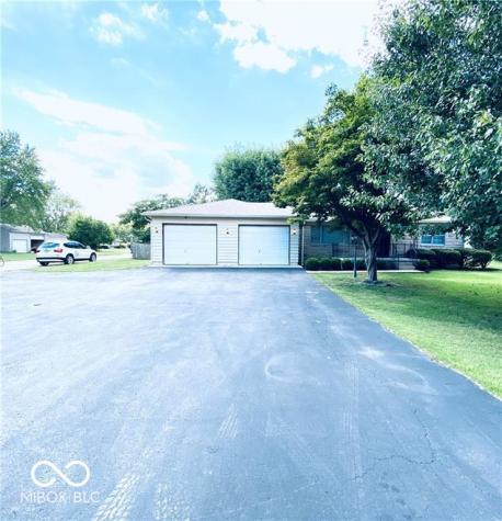 4434 Foltz Street Indianapolis IN 46221